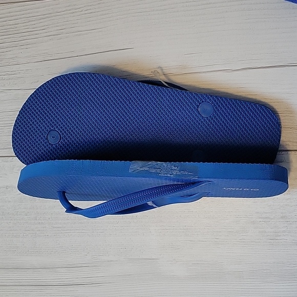NWT Old Navy Blue Flip Flops - Picture 5 of 7